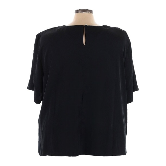 Maggie Barnes 3X Boxy Fit Lightweight Keyhole Back Blouse Classic Neutral - Picture 2 of 7